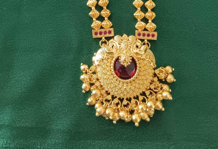 Antique Gold Plated Dholki Mala with Grand Temple Pendant