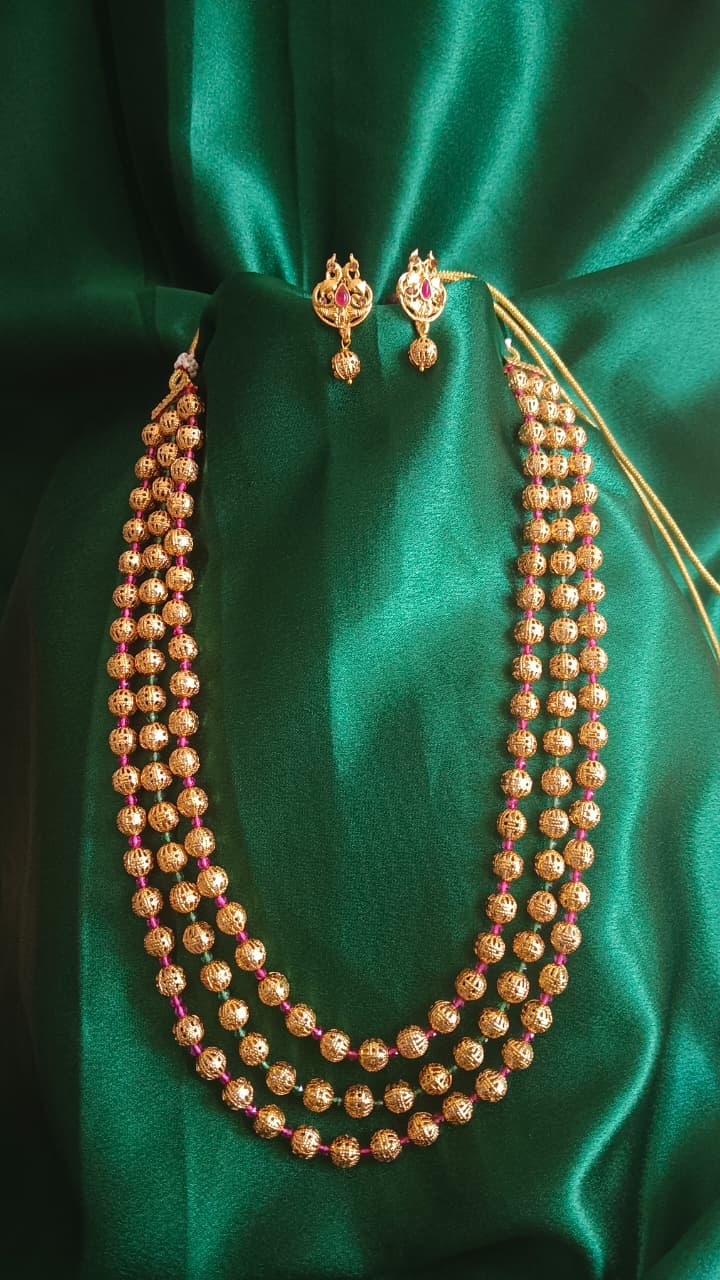 Triple-layered Bor Maal